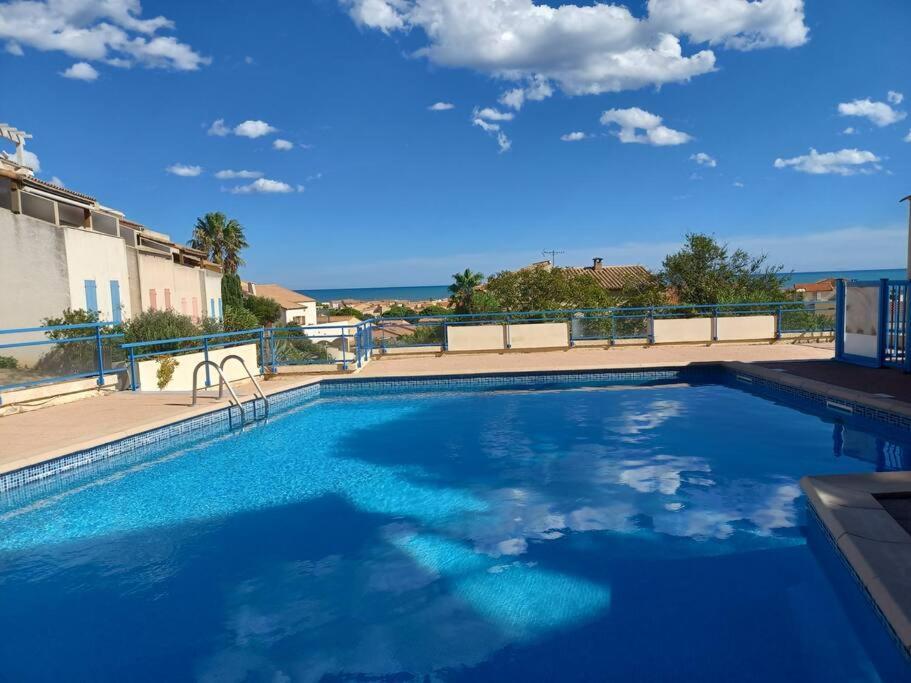 Plain-Pied, Terrasse, Piscine, Pleine Vue Mer, Plage A 6' A Pied, Parking, Wifi Fleury  Luaran gambar